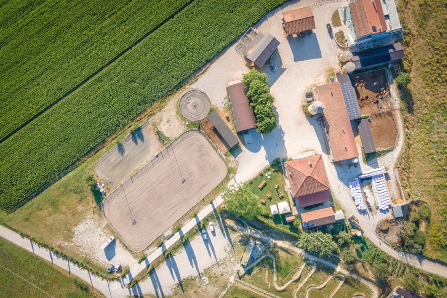 Fattoria Didattica Collina Incantata dall'alto